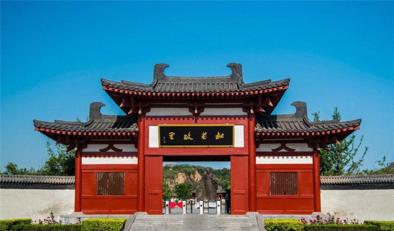 杜甫研究会:探索诗人灵魂的灯塔